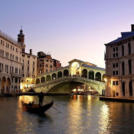 Ai Boteri Vandrehjem Venedig Eksteriør billede